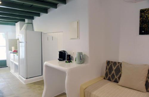 Provatas House | Giourgas Provatas Boat House Milos Island