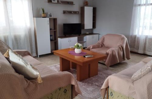 Livadhia Apartment | Maria s APARTMENT