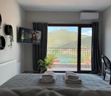 Kastoria Apartment | Panoramic suite