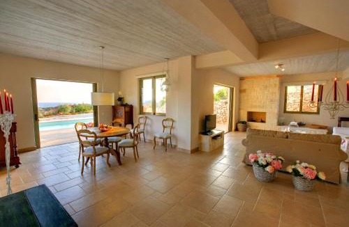 Karavados Villa | Villa Nautilos Ideales Resort