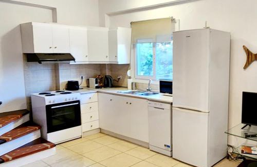 Kalyves Polygyrou House | Pine Beach holiday home 2 bedrooms 50 meters to the beach