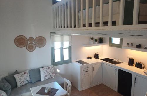 Ios Town Apartment | Romantic loft 1