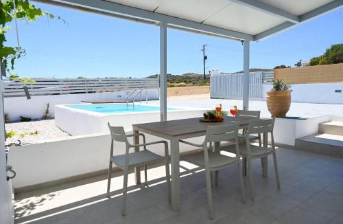 Mandrakia House | Mandrakia Living House