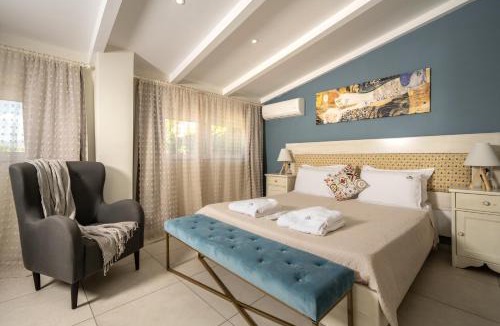 Kalamaki Villa | Villa Sophie - Sunny Retreat!