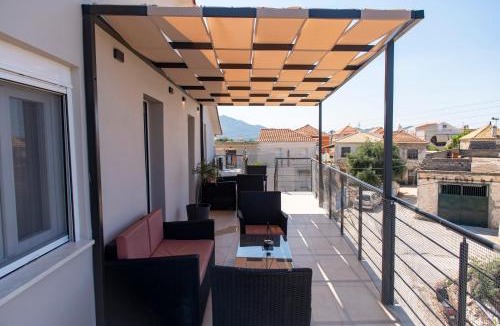 Igoumenitsa House | PERDIKA's HORIZON