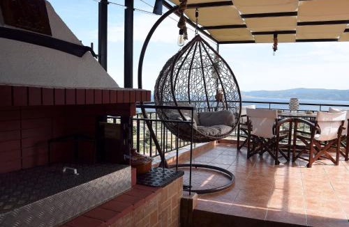 Agii Theodori House | Iris view home