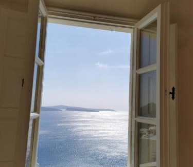 Oia Villa | Grand Canava