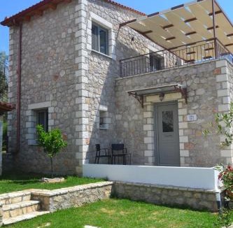 Aktio-Vonitsa Apartment | Elements Villas