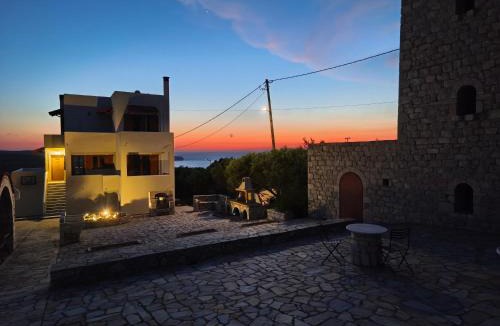 Omales House | Casa Stella