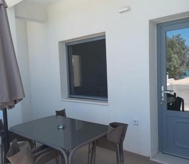 Aliki Apartment | Villa Marina