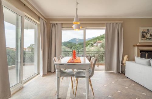 Lygia Apartment | Paradise Sea View Apartments