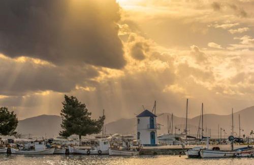 Nea Artaki Apartment | Giotas near the Sea Artaki apartment