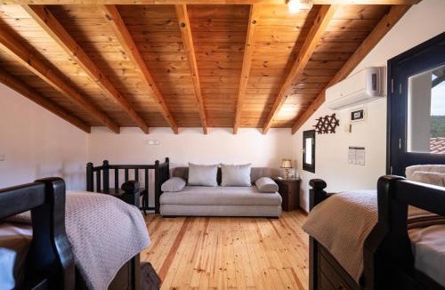 Sipiada Villa | Petra Kazarma