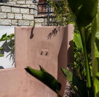 Parga Apartment | Nest In The Yard