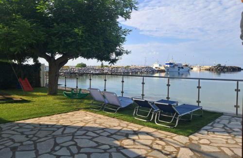 Nea Skioni House | Beach Front House