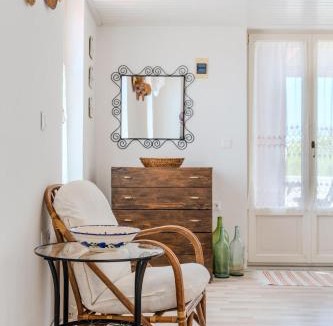 Mithimna Apartment | Rastōne House