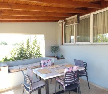 Mastichochoria House | komi's family house
