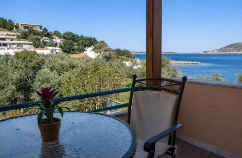Kardamyla Apartment | Agali Beach Apartments Seaside Stay in Chios