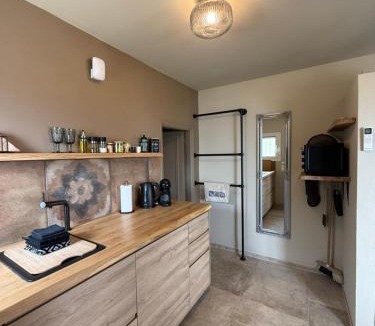 Nisaki Apartment | La Strade Apartments, Adults Only