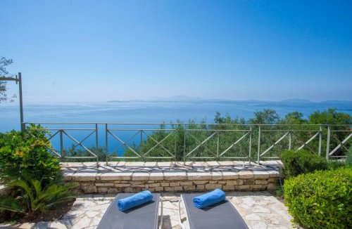 Nisaki Villa | Paleopetres Blanche - Private Pool - Sea Views - Nissaki - North East Coast -