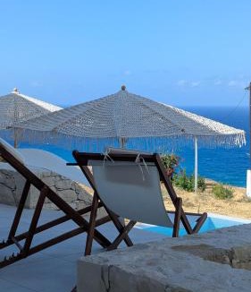 Pefki Villa | Villa Zina mit Infinity-Pool und Meerblick