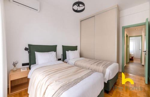 Kallithea Apartment | Sunlit Balcony Family APT Whirpool & Netflix