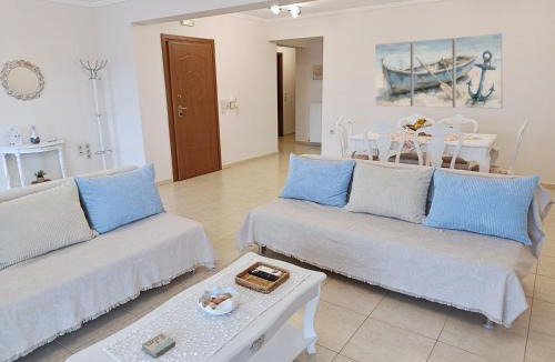 Keramoti Apartment | Aeolus