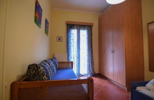 Ireon Apartment | Evaggelia's Seaside Boutique Apartment