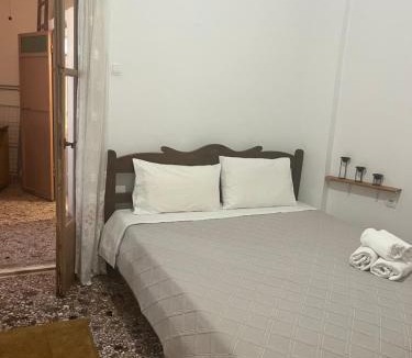 Zaros Apartment | Anna grandmas house