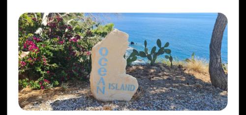 Achlia Villa | ocean Island villa Achlia