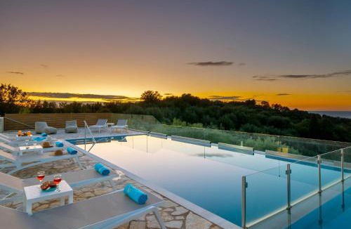 Petaleia Villa | Family Villa Portes with panoramic view!