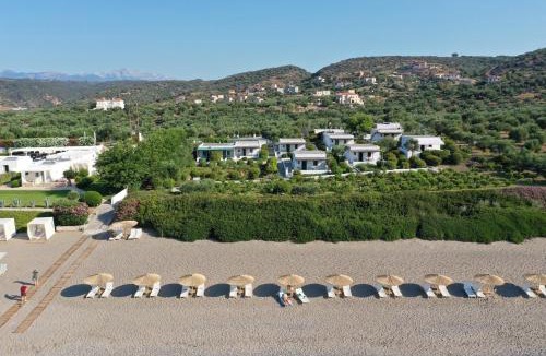 Gythio Apartment | Niriides Mani Beachfront Residences