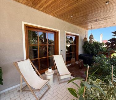 Paiania Apartment | The Gardenian - 15 min from Athens Airport