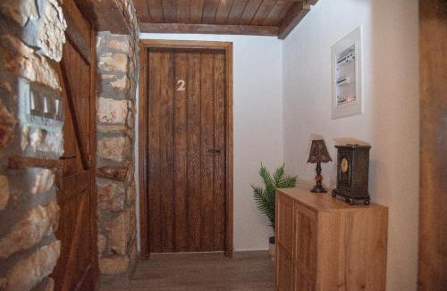 Corinth Apartment | Ξενώνας η πλατεία