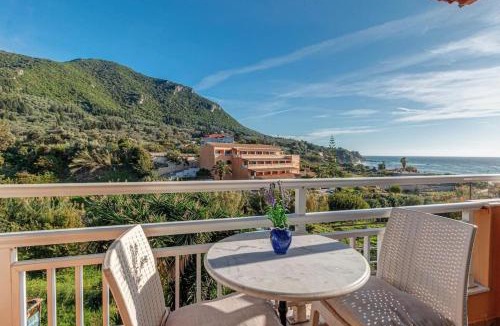 Skala Apartment | Charming Studio Just Steps from Paramonas Beach