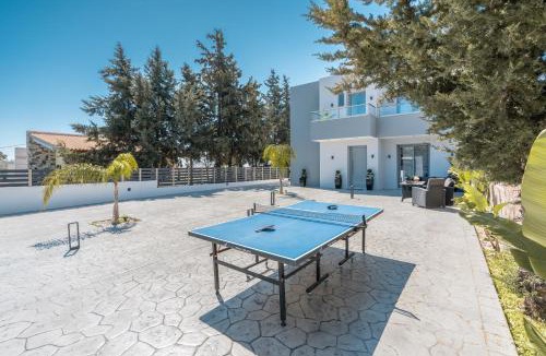 Archangelos Villa | M&B Luxury Villa