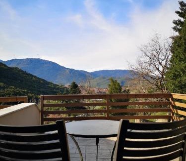 Livadia House | Πολύμνια