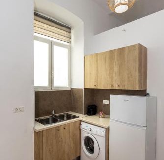 Ermoupoli House | Irene Studios