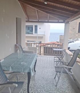 Derveni House | Euanthias Giogiou , Vacation House