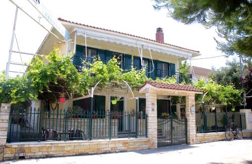 Koronisia Apartment | Asterias