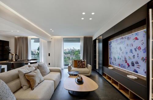 Athens City Centre Apartment | The Philosopher's Temple