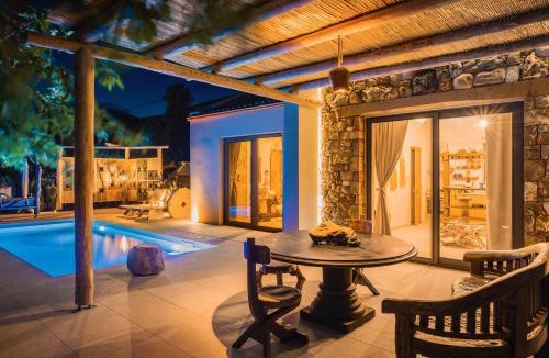 Ratzakli Villa | Spathes Private Pool Villa