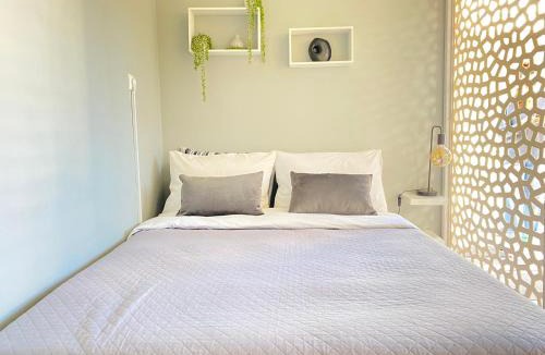 Kifisia Apartment | TINY LITTLE STUDIO