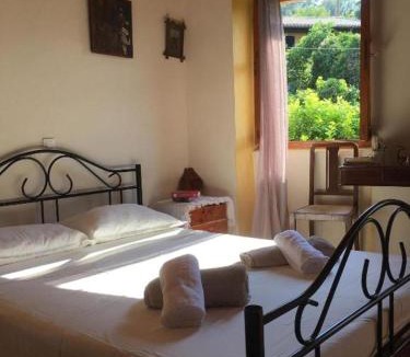 Sinarades House | 2 floors House in Sinarades near beach