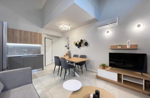 Elliniko-Argyroupoli Apartment | Athenean Oasis in Ellinikon