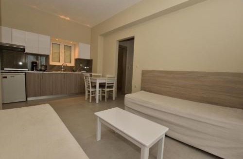 Gialos Apartment | Flisvos Rooms