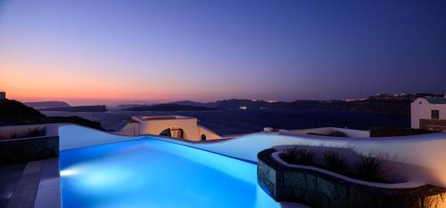 Akrotiri Bed & Breakfast | Acro Blue Luxury Villas
