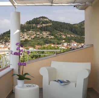 Nafpaktos Hotel | Akti