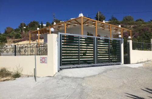 Kamilari House | Villas Alexandros Petrino