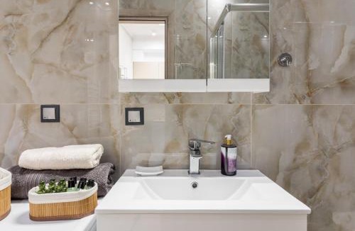 Ano Poli Apartment | THESS OLD TOWN 1 free private parking of stayinthess